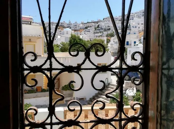 Yalos House * Péra Jalósz