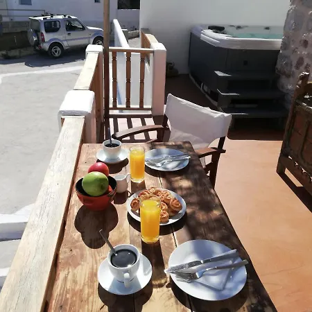 Yalos House Vakantiehuis *