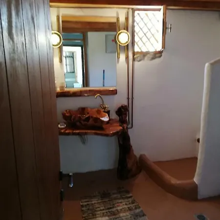 Semesterbostad Yalos House *