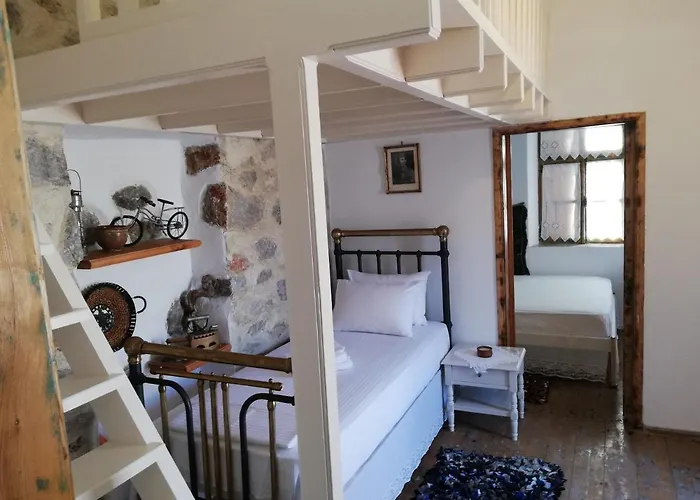 Yalos House بيت للعطل Pera Gyalos