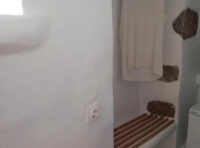 بيت للعطل Yalos House