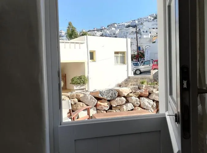 Yalos House * Pera Gyalos