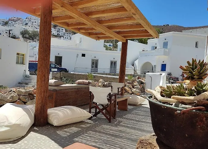 بيت للعطل Yalos House