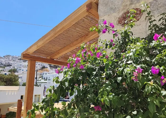 Yalos House بيت للعطل Pera Gyalos